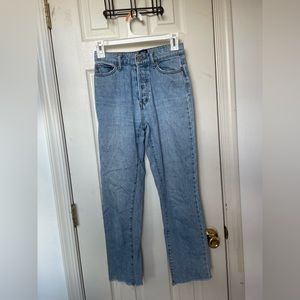 BDG LIGHT WASH SLIM STRAIGHT JEANS